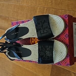 Tory Burch Ines wedge espadrille size 8 US. Black color.